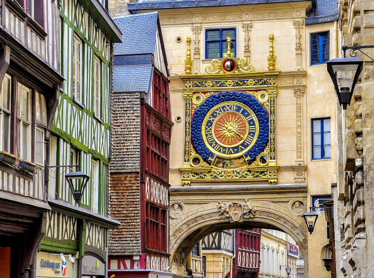 Découvrez les propriétés de luxe à Rouen maisons de caractère, appartements prestigieux et opportunités d'investissement au cœur de la Normandie.