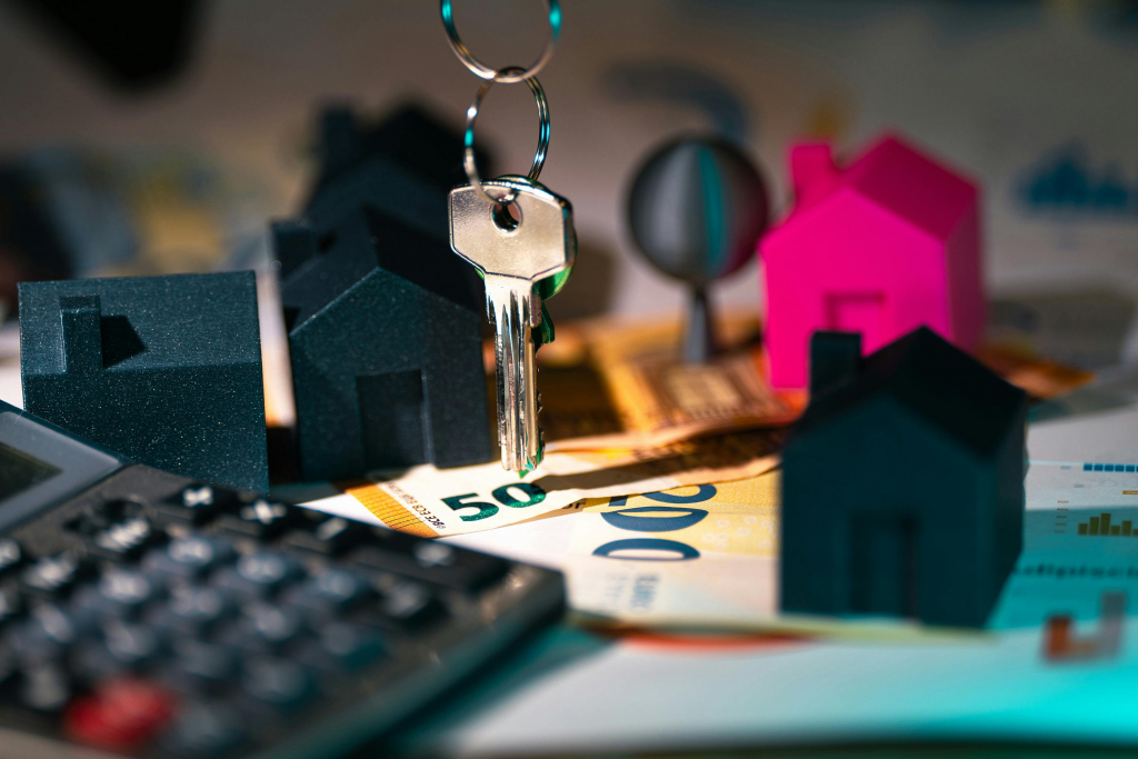 Analyse des tendances régionales influençant les estimations immobilières de propriétés de luxe : Côte d’Azur, Paris, Provence, et autres régions clés.