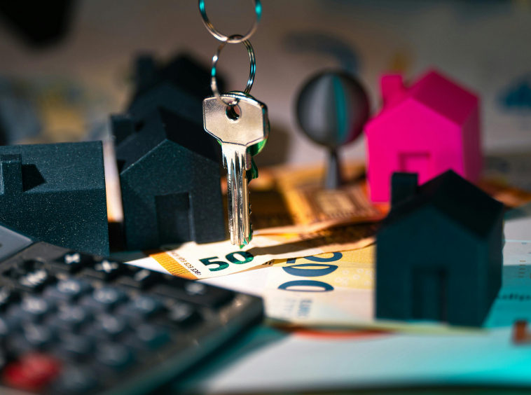 Analyse des tendances régionales influençant les estimations immobilières de propriétés de luxe Côte d’Azur, Paris, Provence, et autres régions clés. Analyse des tendances régionales influençant les estimations immobilières de propriétés de luxe : Côte d’Azur, Paris, Provence, et autres régions clés.