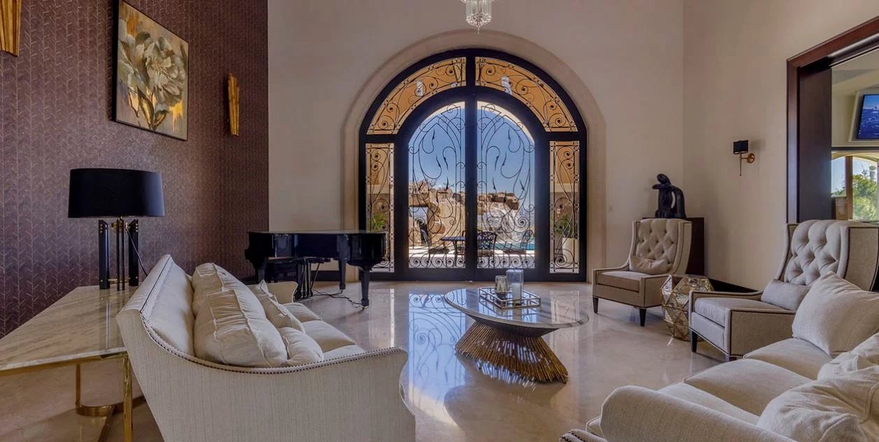 1edb31e1a6e42deefe389f7941f9ddb1_3eecd0844f_1257-original