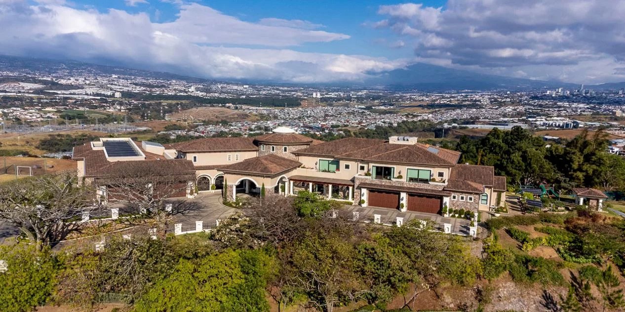 76e845339fe462ef30ead33163fe5e58_ea63eb153e_1266-original