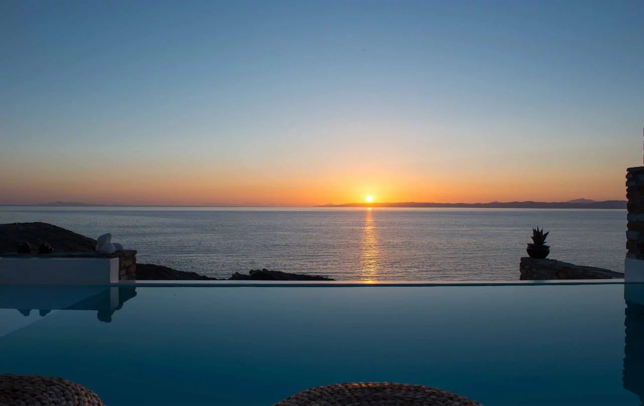 f8f2f9e04b21e0420e9564b6e843db8a_ff10b71055_1284-original